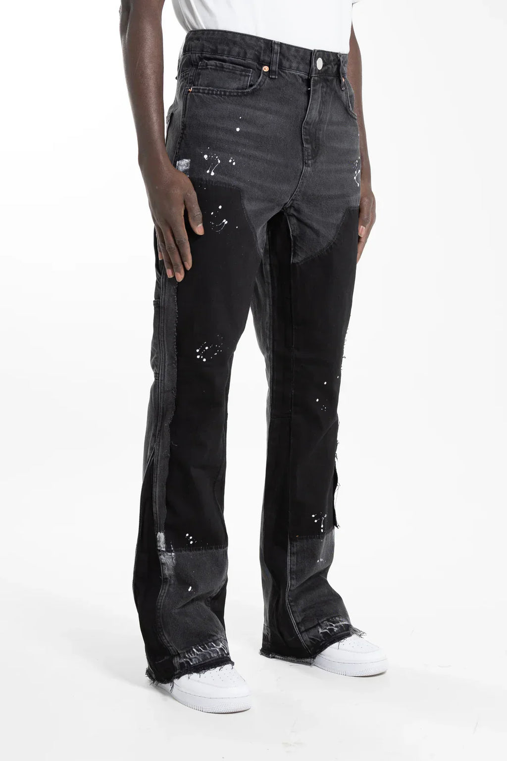 MOSTIN | FLARED CARPENTER